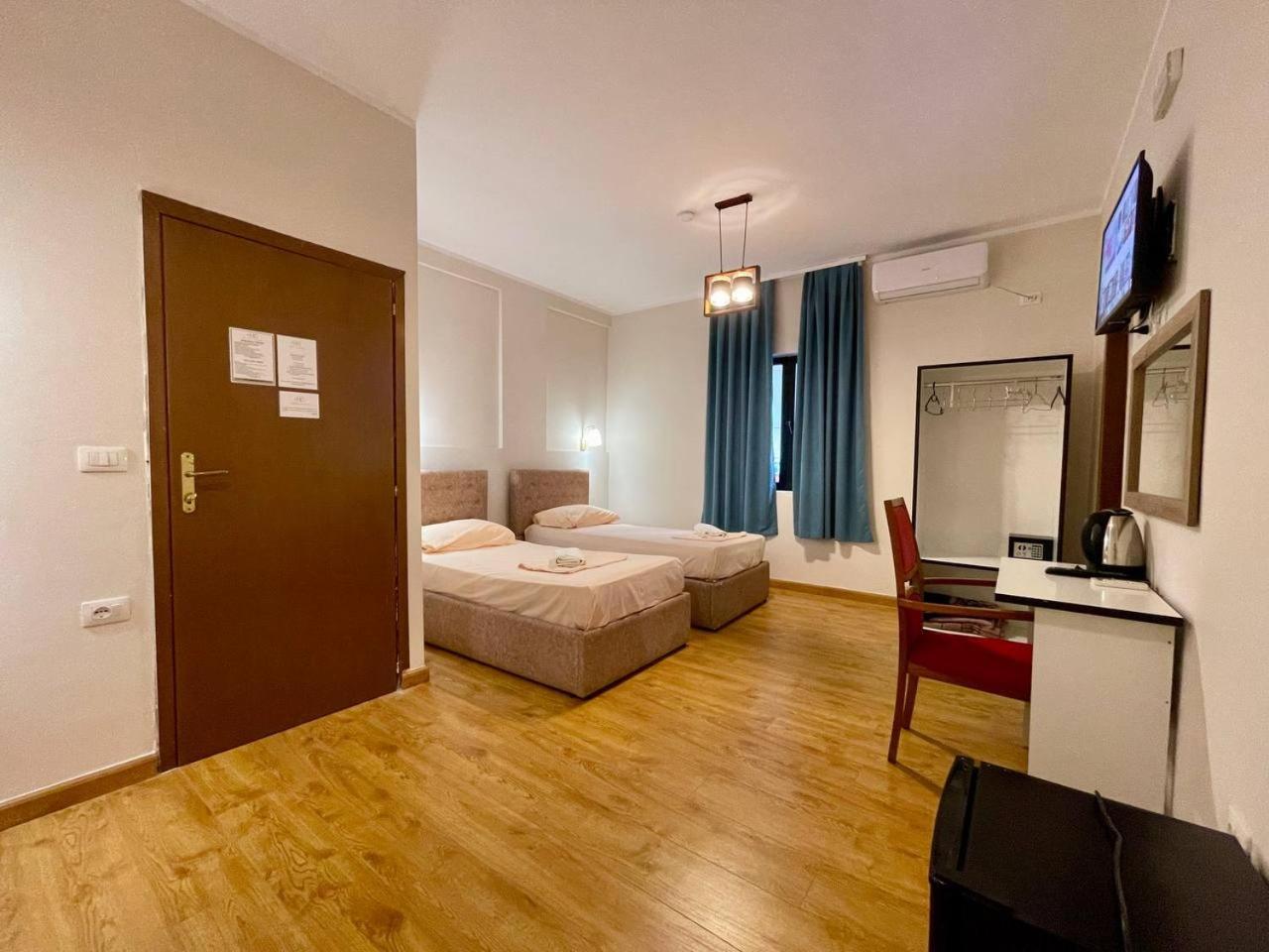דורס Hotel Globo מראה חיצוני תמונה